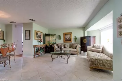 3724 Country Club Blvd, Cape Coral, FL 33904 - Photo 3