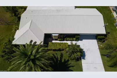 3724 Country Club Blvd, Cape Coral, FL 33904 - Photo 35