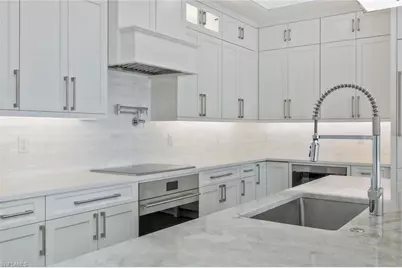 1308 Ridge St, Naples, FL 34103 - Photo 13