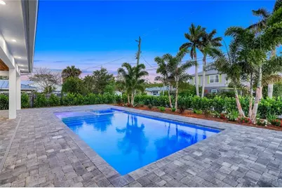1308 Ridge St, Naples, FL 34103 - Photo 19