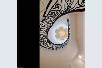 233 Mermaids Bight, Naples, FL 34103 - Photo 9