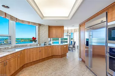 4021 Gulf Shore Blvd N #1006, Naples, FL 34103 - Photo 7