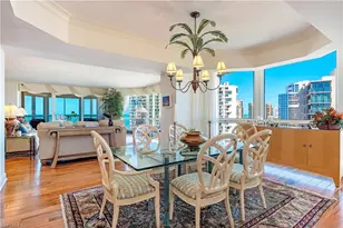4021 Gulf Shore Blvd N, Naples, FL 34103 - Photo 3