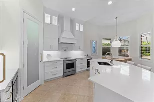 7831 Valencia Ct, Naples, FL 34113 - Photo 21