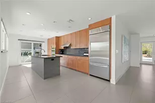 16891 Captiva Dr, Captiva, FL 33924 - Photo 17