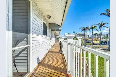 8016 Buccaneer Dr, Fort Myers Beach, FL 33931 - Photo 7