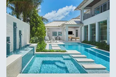 2075 Gordon Dr E, Naples, FL 34102 - Photo 37