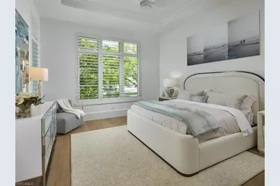 2075 Gordon Dr E, Naples, FL 34102 - Photo 21