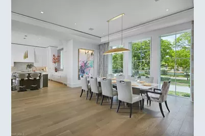 2075 Gordon Dr E, Naples, FL 34102 - Photo 9