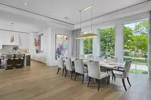 2075 Gordon Dr E, Naples, FL 34102 - Photo 9