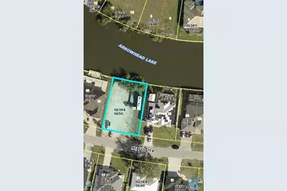 623 NE 7th Ter, Cape Coral, FL 33909 - Photo 1