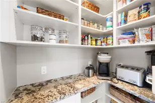 4031 Gulf Shore Blvd N, Naples, FL 34103 - Photo 17