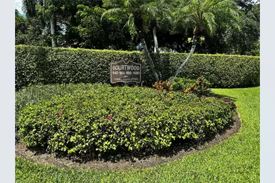 960 Palm View Dr #111, Naples, FL 34110 - Photo 1