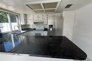 246 SW 36th Terrace, Cape Coral, FL 33914 - Photo 5