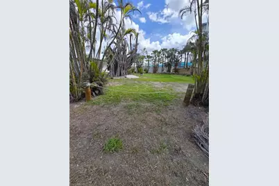 752 San Carlos Dr, Fort Myers Beach, FL 33931 - Photo 1