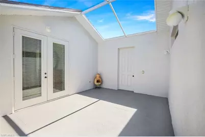 103 NW 33rd Ave, Cape Coral, FL 33993 - Photo 31