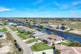 103 NW 33rd Ave, Cape Coral, FL 33993 - Photo 43