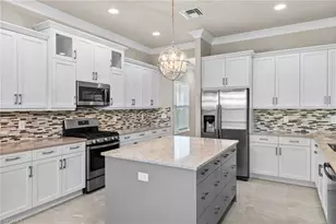 28661 Sicily Loop, Bonita Springs, FL 34135 - Photo 9