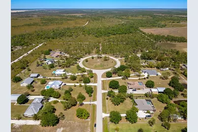 18999 River Estates Ln, Alva, FL 33920 - Photo 17