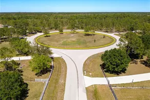 18999 River Estates Ln, Alva, FL 33920 - Photo 11