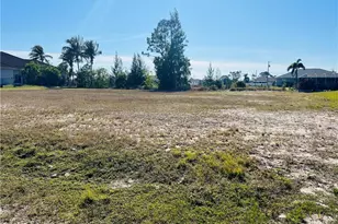 3714 NE 13th Ave, Cape Coral, FL 33909 - Photo 5