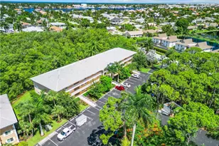 3001 Sandpiper Bay Cir, Naples, FL 34112 - Photo 5