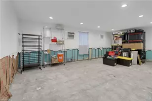 779 Park Ave, Naples, FL 34110 - Photo 25