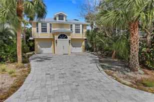 779 Park Ave, Naples, FL 34110 - Photo 1