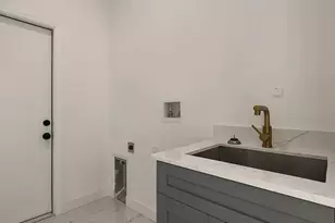 103 NW 9th St, Cape Coral, FL 33993 - Photo 17