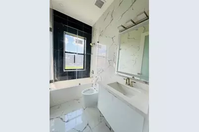 820 NW 28th Ave, Cape Coral, FL 33993 - Photo 21