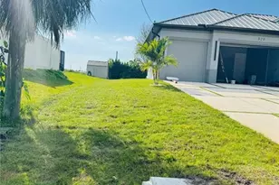 820 Northwest 28th Ave, Cape Coral, FL 33993 - Photo 27