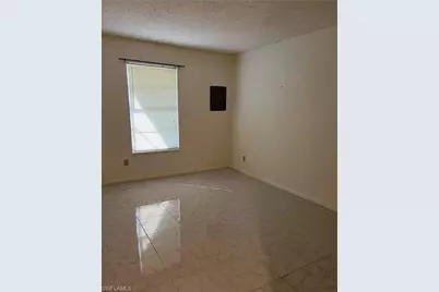 46 Desert Candle Cir, Lehigh Acres, FL 33936 - Photo 9