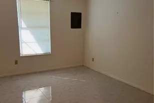 46 Desert Candle Cir, Lehigh Acres, FL 33936 - Photo 9