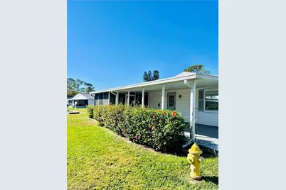 46 Desert Candle Cir, Lehigh Acres, FL 33936 - Photo 3