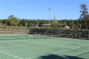 400 Forest Lakes Blvd, Naples, FL 34105 - Photo 3