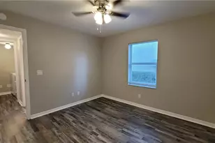 425 SW 47th Terrace, Cape Coral, FL 33914 - Photo 13