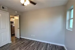 425 SW 47th Terrace, Cape Coral, FL 33914 - Photo 11