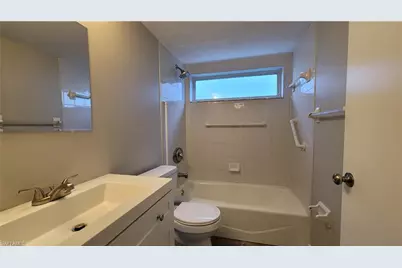 425 SW 47th Ter #8, Cape Coral, FL 33914 - Photo 17