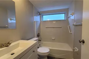 425 SW 47th Terrace, Cape Coral, FL 33914 - Photo 17