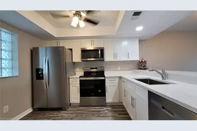 425 SW 47th Ter #8, Cape Coral, FL 33914 - Photo 7