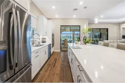 8416 Rosa Ct, Naples, FL 34114 - Photo 9