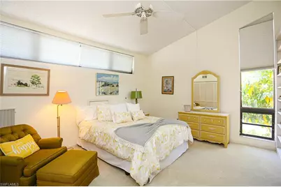 550 3rd Ave N, Naples, FL 34102 - Photo 35