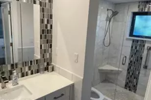 788 Park Shore Dr, Naples, FL 34103 - Photo 9