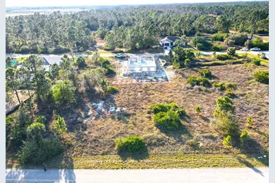 1038 Bassinger Ave S, Lehigh Acres, FL 33974 - Photo 3