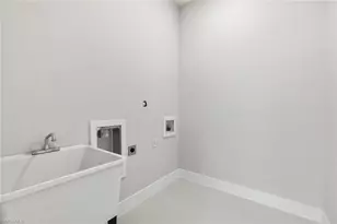 2918 43rd St W, Lehigh Acres, FL 33971 - Photo 15