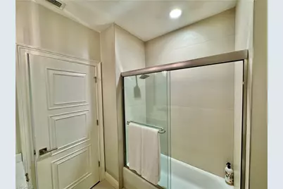 365 5th Ave S #303, Naples, FL 34102 - Photo 15