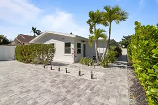 831 102nd Ave N, Naples, FL 34108 - Photo 1