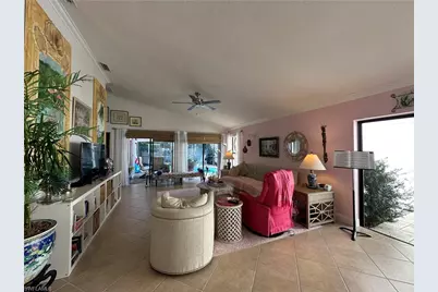 1315 Naples Lake Dr, Naples, FL 34104 - Photo 9