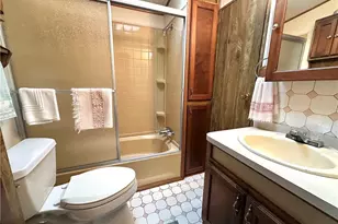 4711 Pilgrims Way W, Estero, FL 33928 - Photo 13