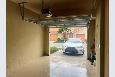 10300 Via Colomba Cir, Fort Myers, FL 33966 - Photo 25